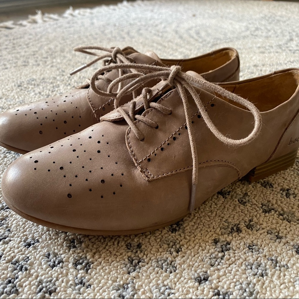 B.O.C. Born Womens’s Amble Oxford 6.5–barely worn, vintage style shoe, LEATHER